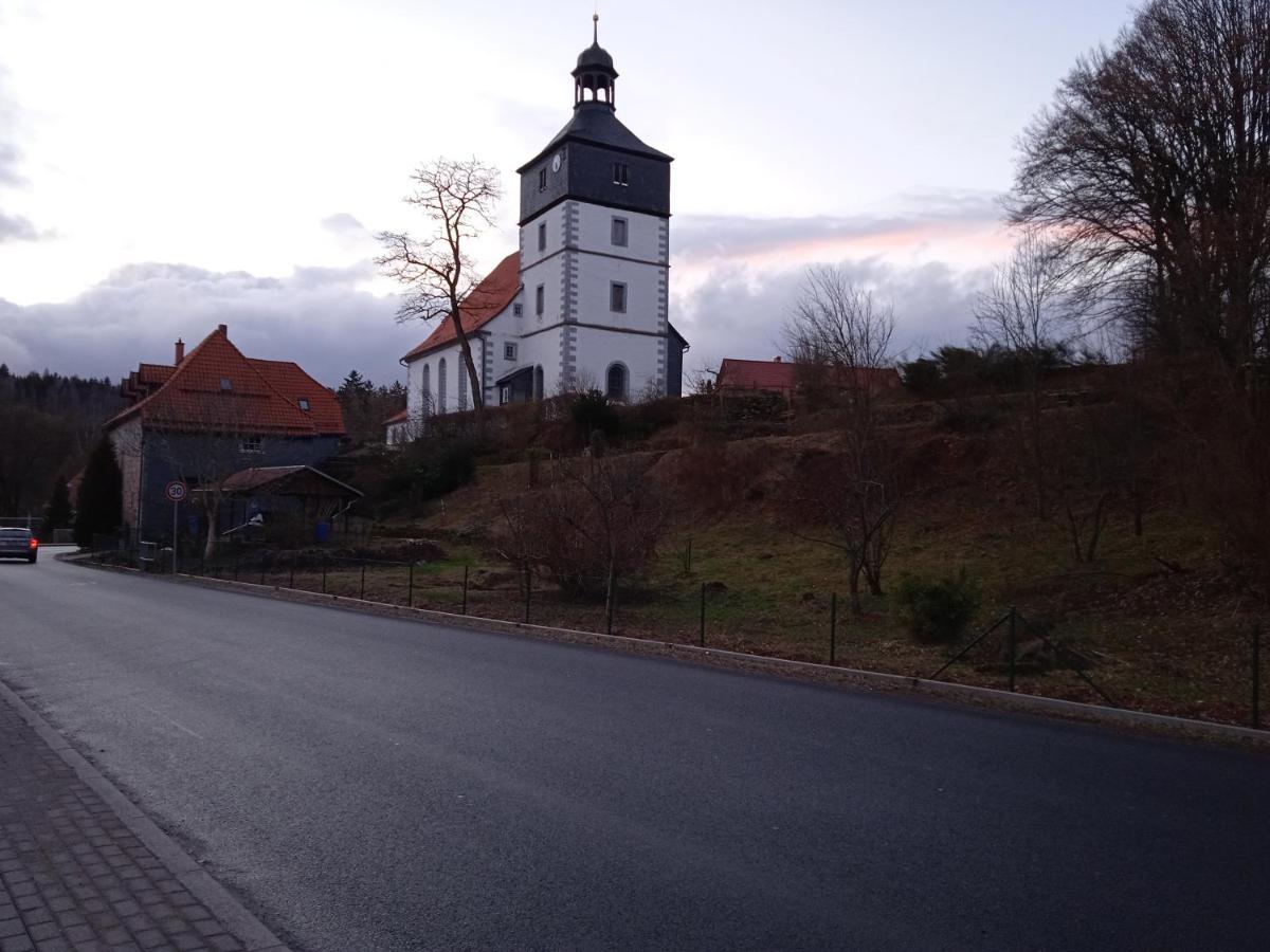 Hotel & Restaurant Zum Adlersberg Schleusingen Extérieur photo