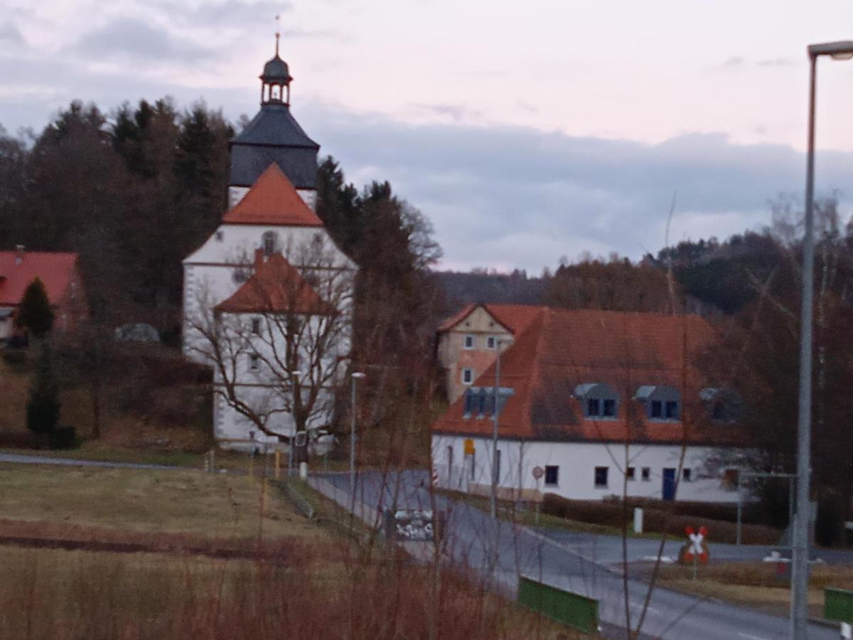 Hotel & Restaurant Zum Adlersberg Schleusingen Extérieur photo