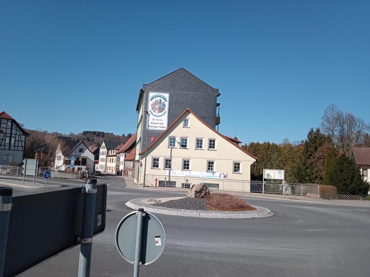 Hotel & Restaurant Zum Adlersberg Schleusingen Extérieur photo